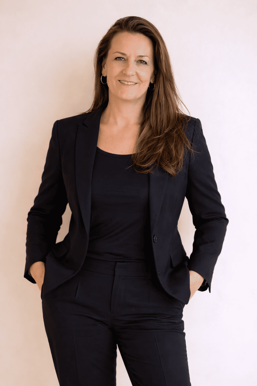 Eva Gutiérrez diseñadora de invitaciones digitales